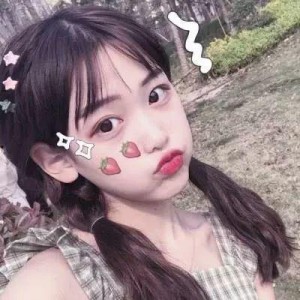 娱乐吃瓜酱女生抽烟,揭秘娱乐圈“吃瓜酱女生”的抽烟之谜